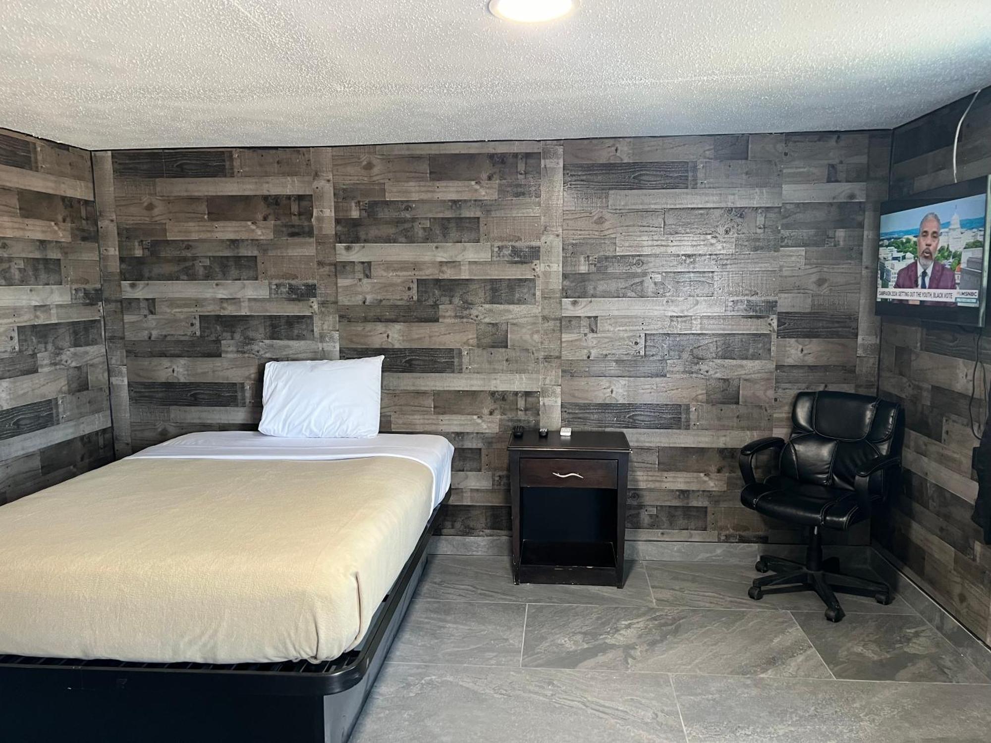 Beverly Motel Mobile Bagian luar foto