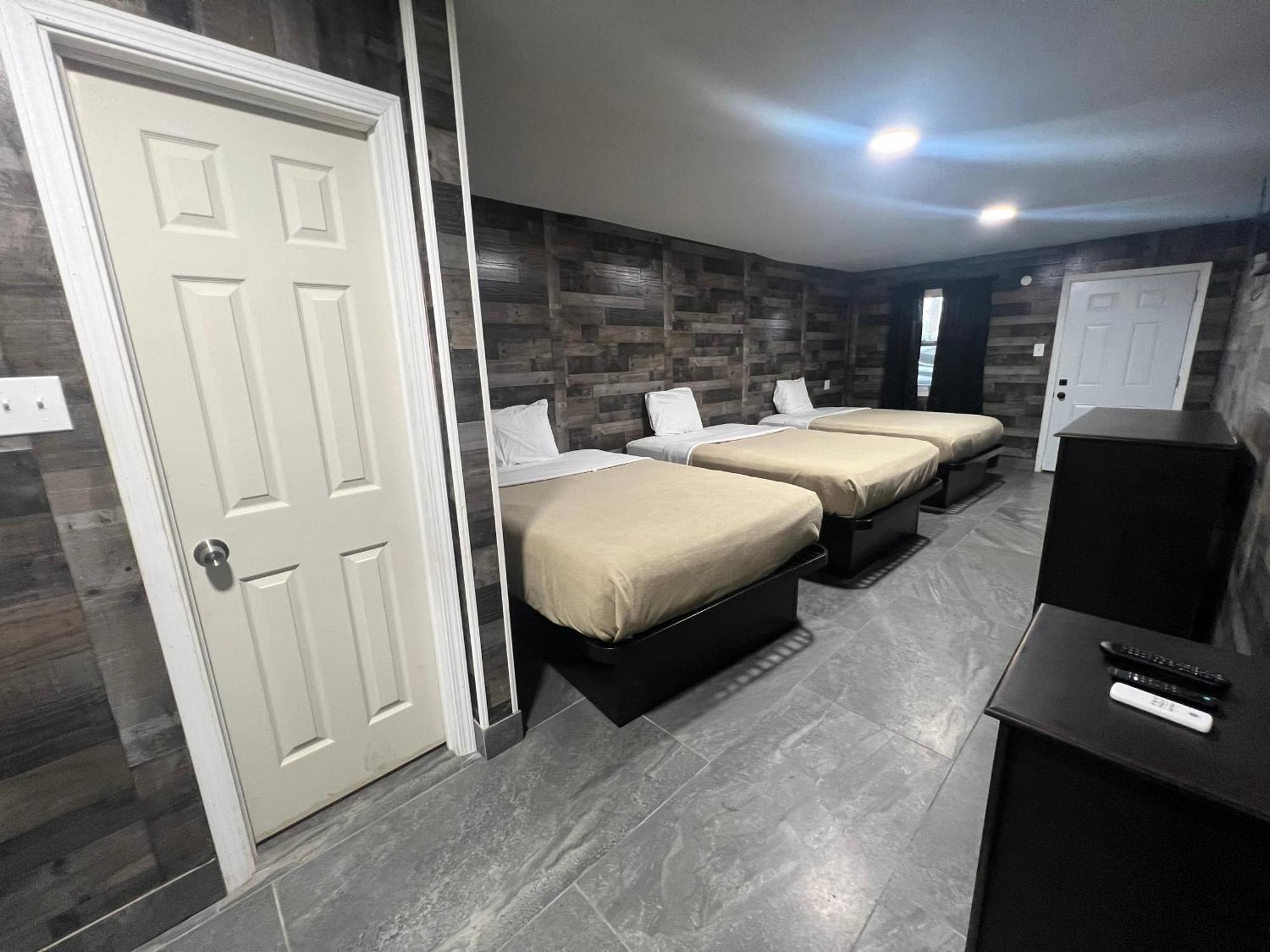 Beverly Motel Mobile Bagian luar foto